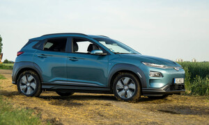Recenze & testy: Hyundai Kona Electric Power: Naco Teslu...