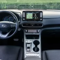 Hyundai Kona Electric Power: Naco Teslu...
