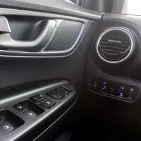 Hyundai Kona Electric Power: Naco Teslu...