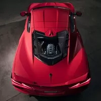 Corvette C8: bez manuálu, bez listových per a s motorem uprostřed