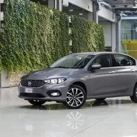 Ptejte se: Sháníme nové Uber auto