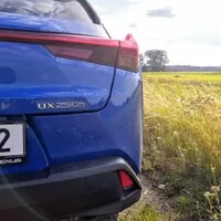 Lexus UX 250h: Rozmazlovat se je správné