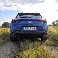 Lexus UX 250h: Rozmazlovat se je správné