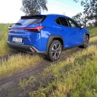 Lexus UX 250h: Rozmazlovat se je správné