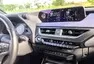 Lexus UX 250h: Rozmazlovat se je správné