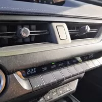Lexus UX 250h: Rozmazlovat se je správné