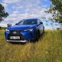 Lexus UX 250h: Rozmazlovat se je správné