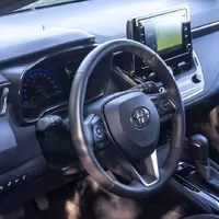 Toyota Corolla 1.8 Hybrid hatchback: Zpátky ni krok!
