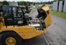 CAT 730: Autíčkář mezi obry