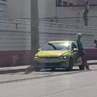Nový Golf nafocen bez maskování! Jeho podoba vás nepřekvapí. Ani trochu.