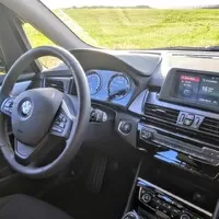 BMW 216i: Nejlevnější, ale rozhodně ne laciné