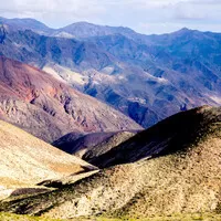 Nevada: Kde nic se kříží se svobodou a kameny