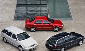 Bazarový snílek, Historie: Lancia Lybra: Přehlížená, ale schopná