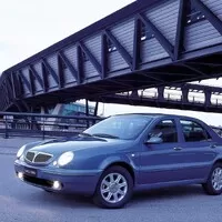 Lancia Lybra: Přehlížená, ale schopná