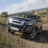 Isuzu D-Max Double Cab: Cesta z velkoměsta do srdce maďarských vinic