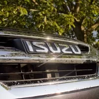 Isuzu D-Max Double Cab: Cesta z velkoměsta do srdce maďarských vinic