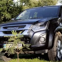 Isuzu D-Max Double Cab: Cesta z velkoměsta do srdce maďarských vinic