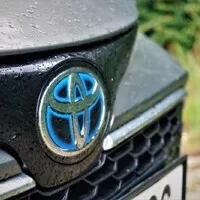 Toyota Corolla TS 1.8 Hybrid Selection: Opravdu už nepotřebujeme diesel?