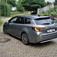 Toyota Corolla TS 1.8 Hybrid Selection: Opravdu už nepotřebujeme diesel?