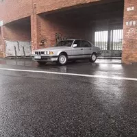 BMW 735i E32: Jako pan ředitel 