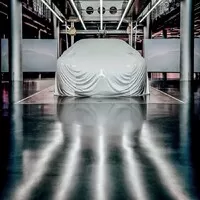 Mercedes odhalil interiér nového konceptu. Akcie výrobců útěrek z mikrovlákna letí vzhůru.