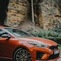 Kia Ceed GT: Zbláznil se nám Jeník?