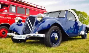 Autíčkář na cestách: Oslavy 100 let Citroënu v Letňanech: Důstojně připomenuté výročí
