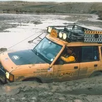 Camel Trophy: Vrátí se někdy žluté Land Rovery?