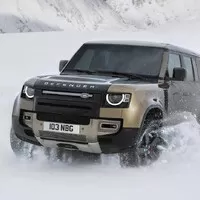 Land Rover Defender: Nová doba