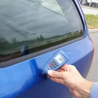 Čištění auta nemusí stát tisíce. Jde to i jinak