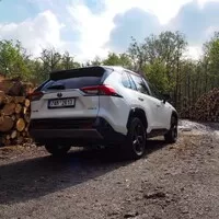 Toyota RAV4: Úplně jiná