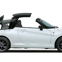 Toyota představí v Tokiu vylepšený Copen i druhou generaci vodíkového Mirai