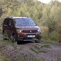 Peugeot Rifter Long 1.5 BlueHDi: Konečné řešení rodinné mobility