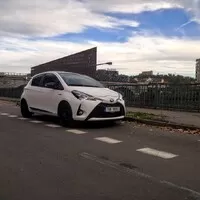 Toyota Yaris Hybrid GR-Sport: Neobvyklý mix