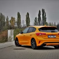 Ford Focus ST 2.3 Ecoboost: Návrat na výsluní