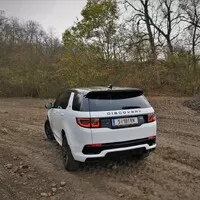 Land Rover Discovery Sport S D180 AWD: Nejpřitažlivější rodinné SUV dneška