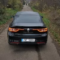 Renault Talisman Blue dCi 200 Initiale Paris: Ohrožený druh