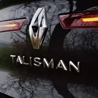 Renault Talisman Blue dCi 200 Initiale Paris: Ohrožený druh
