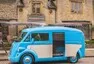 Morris se vrací s elektrickou retro dodávkou