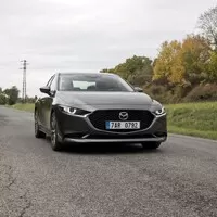Mazda3 Sedan G122: Jsi tak krásná!