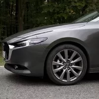 Mazda3 Sedan G122: Jsi tak krásná!