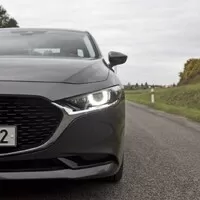 Mazda3 Sedan G122: Jsi tak krásná!