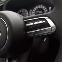 Mazda3 Sedan G122: Jsi tak krásná!