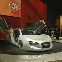 Pět filmových představ automobilové budoucnosti