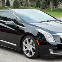 Stane se Cadillac průkopníkem elektromobility?