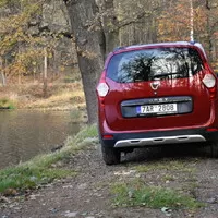 Dacia Lodgy Blue dCi 115: Volání temné strany