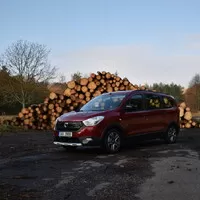 Dacia Lodgy Blue dCi 115: Volání temné strany
