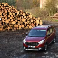 Dacia Lodgy Blue dCi 115: Volání temné strany