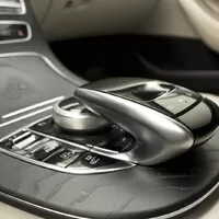 Mercedes-Benz E300de: Pan Jedinečný