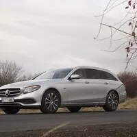 Mercedes-Benz E300de: Pan Jedinečný